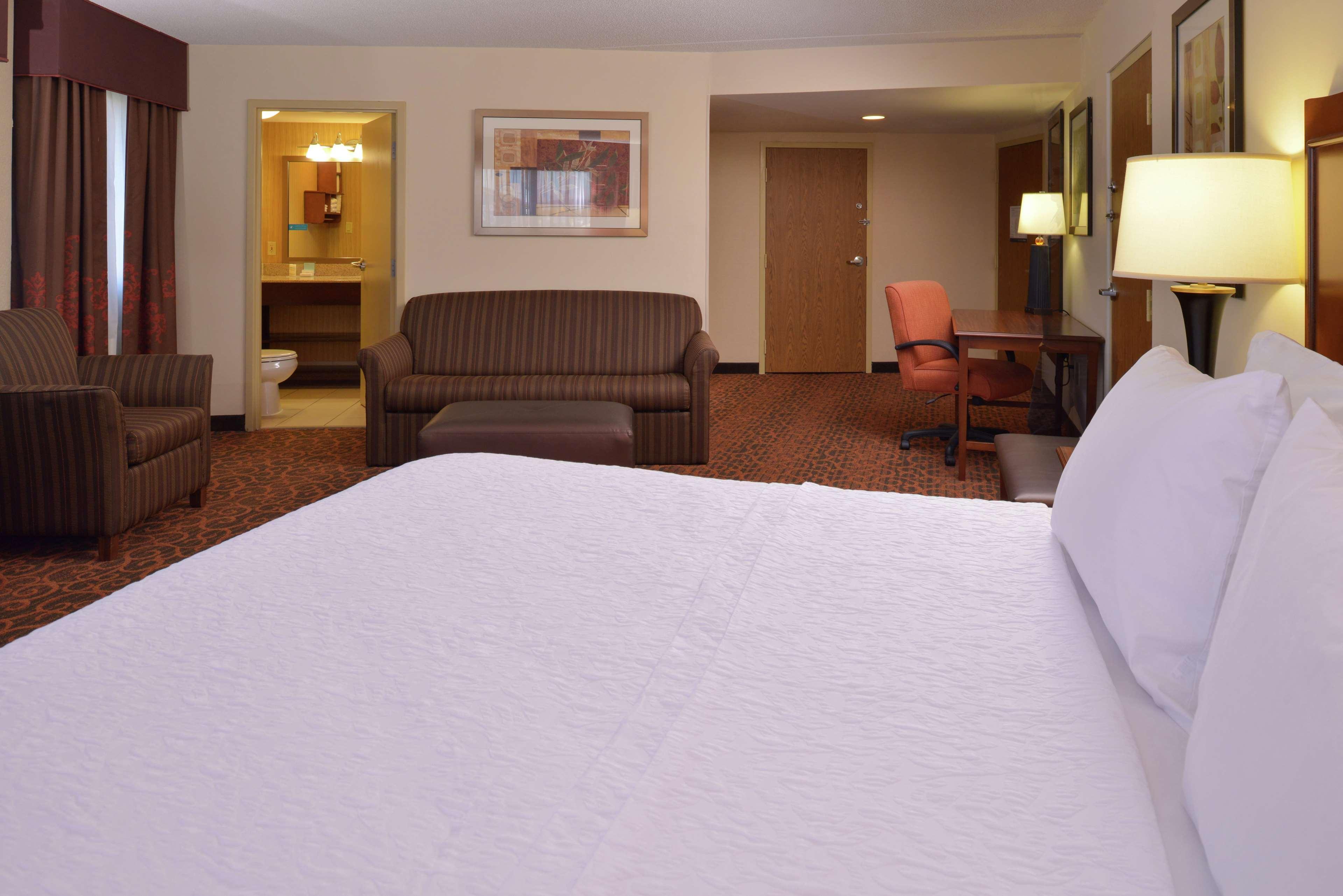 Hampton Inn פרדריק מראה חיצוני תמונה