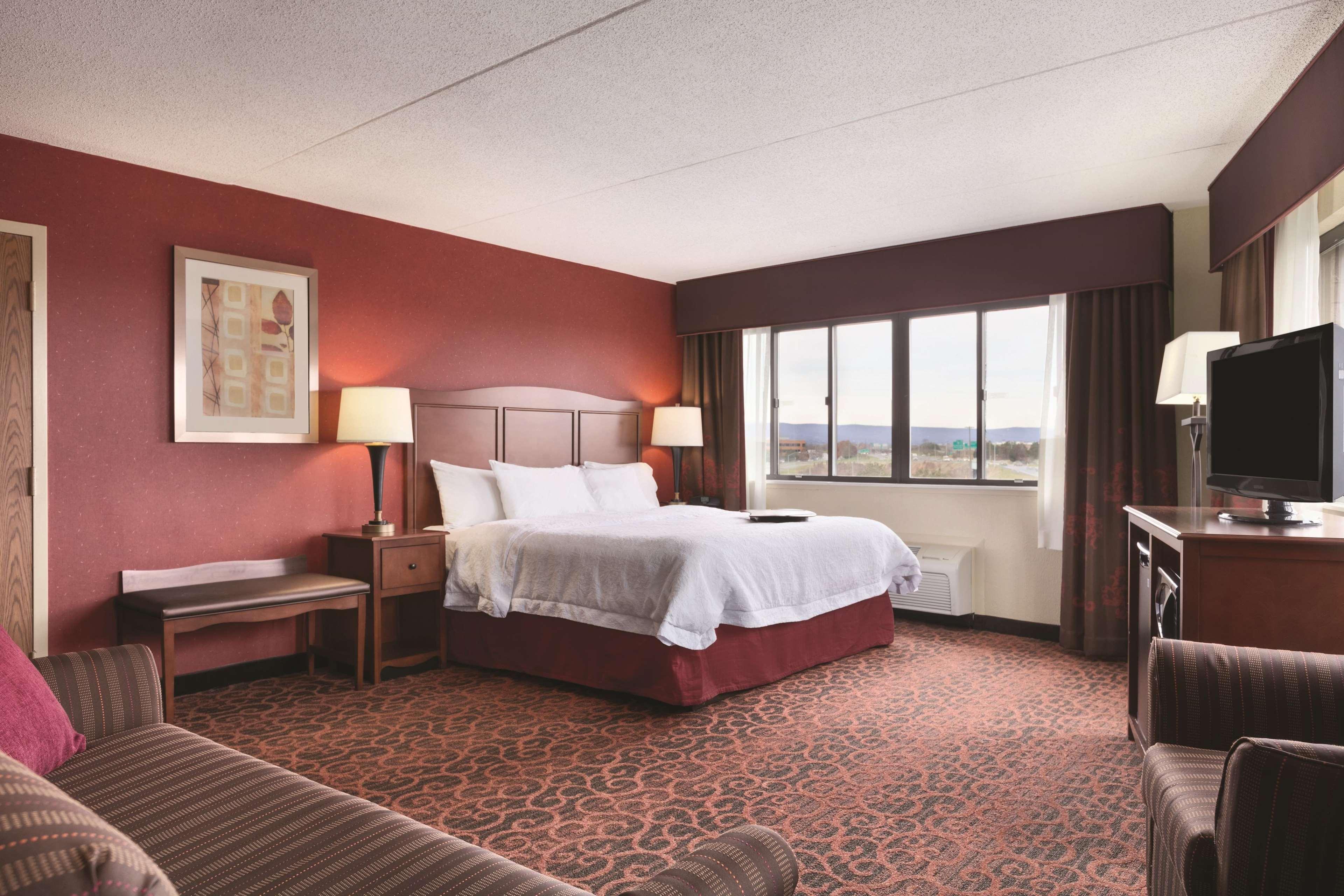 Hampton Inn פרדריק מראה חיצוני תמונה