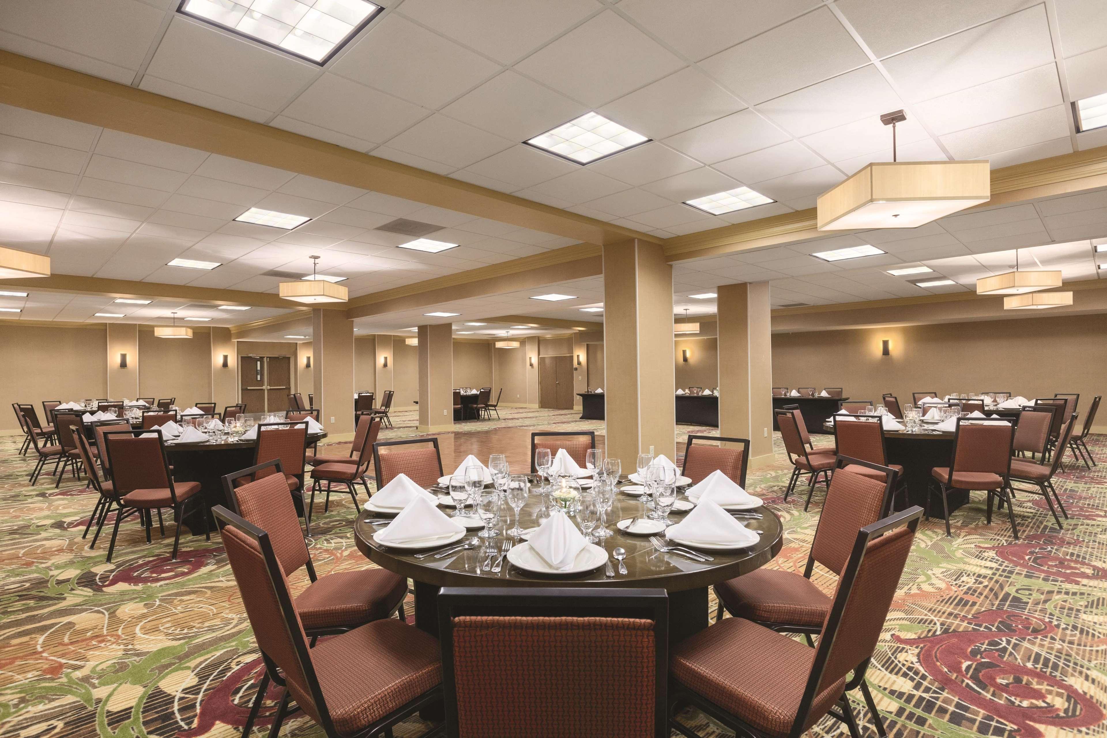 Hampton Inn פרדריק מראה חיצוני תמונה