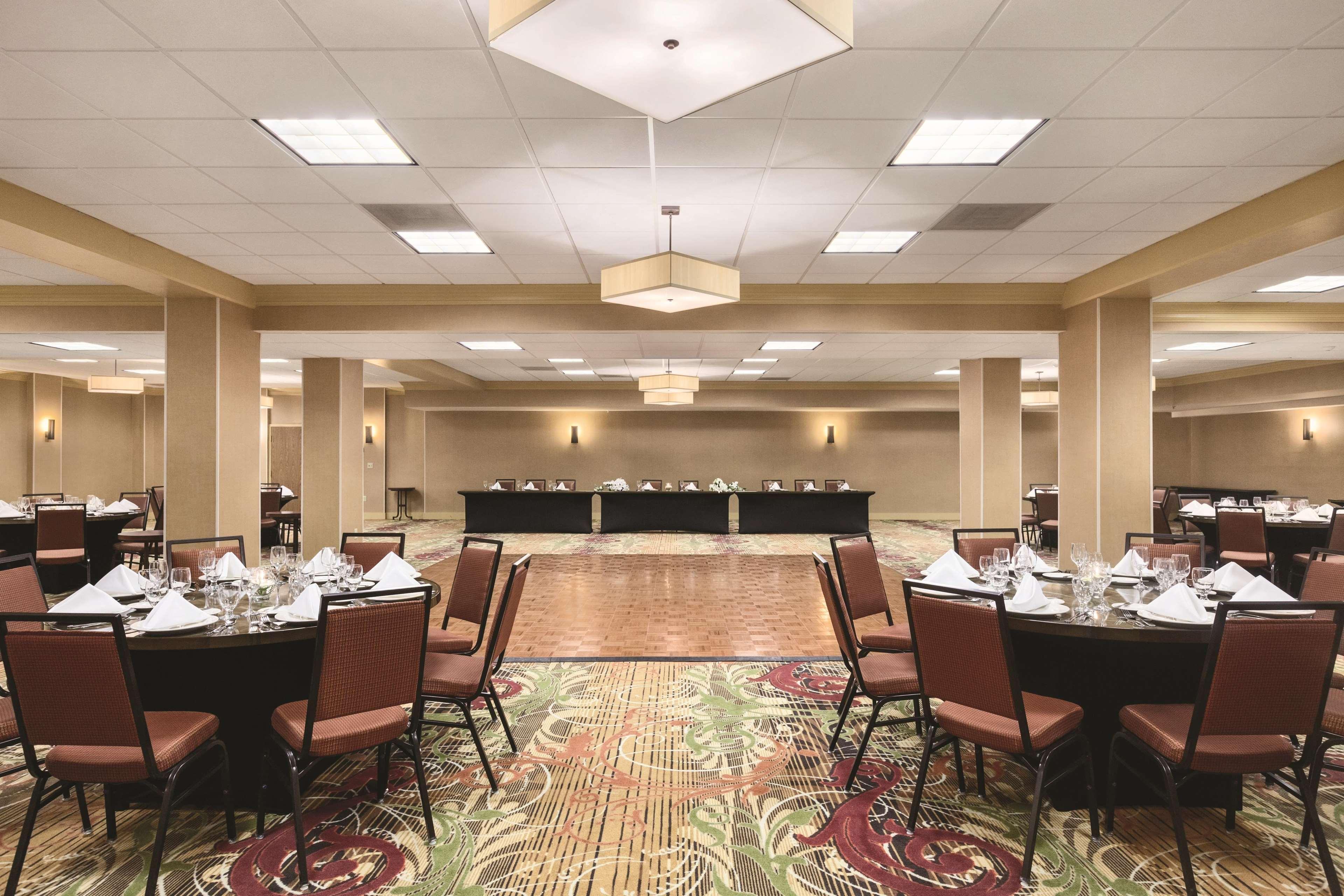 Hampton Inn פרדריק מראה חיצוני תמונה