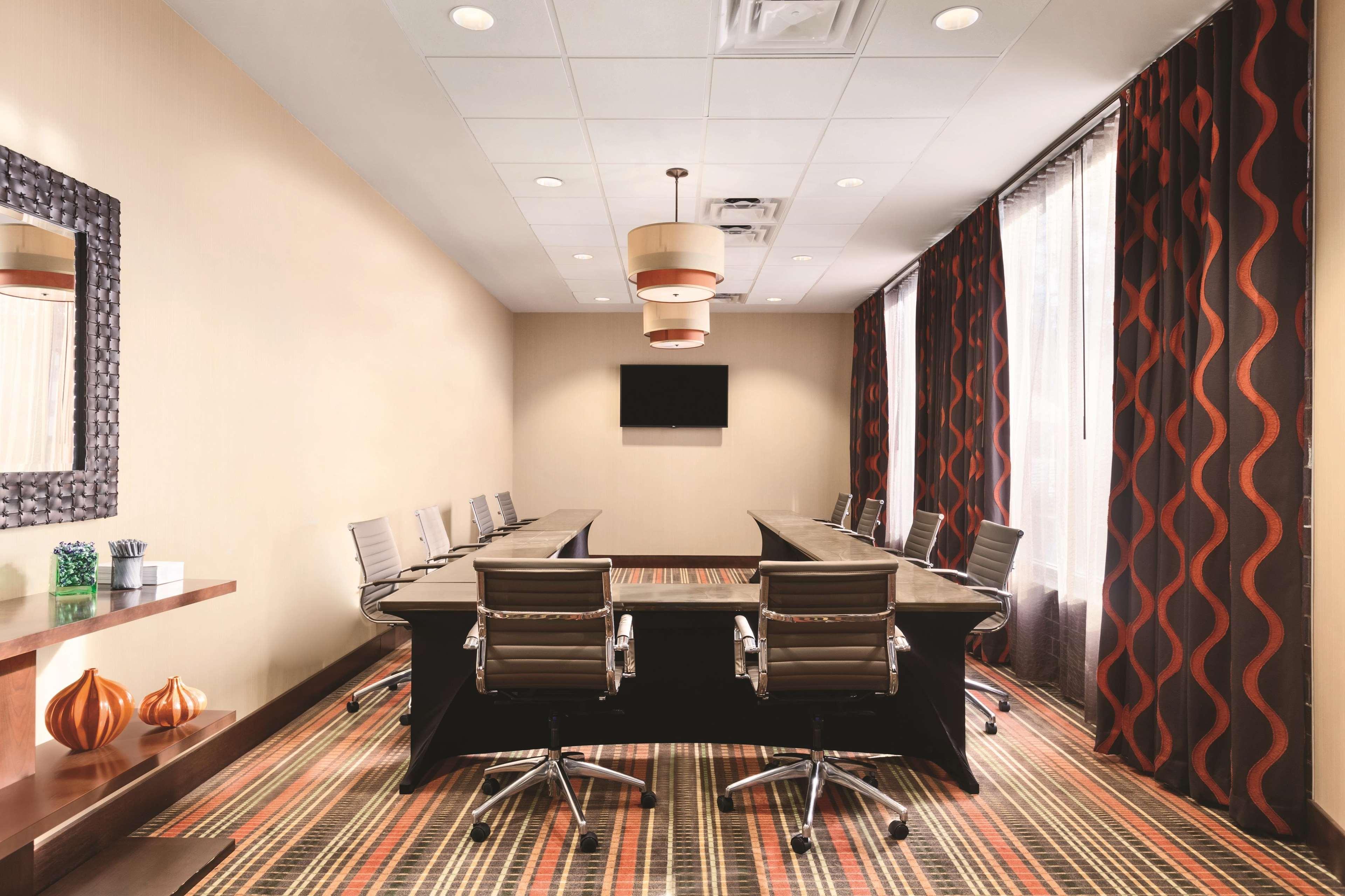 Hampton Inn פרדריק מראה חיצוני תמונה