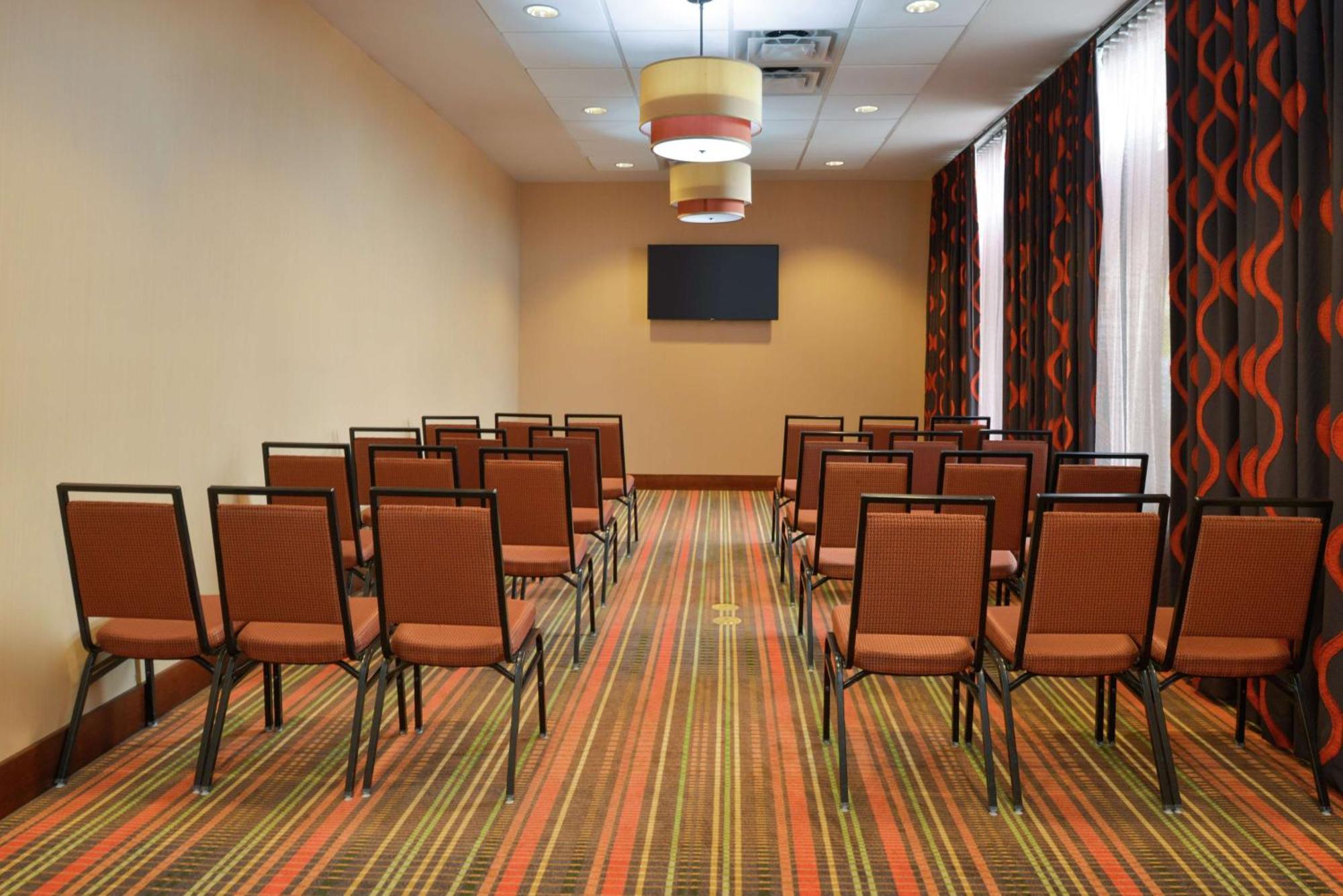 Hampton Inn פרדריק מראה חיצוני תמונה