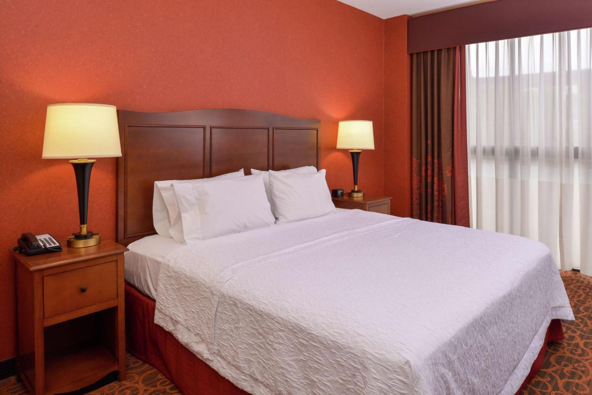 Hampton Inn פרדריק מראה חיצוני תמונה