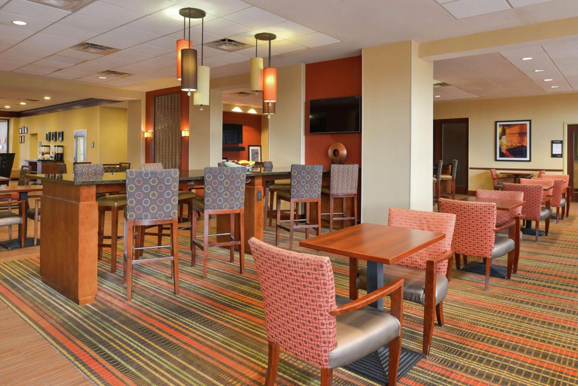 Hampton Inn פרדריק מראה חיצוני תמונה