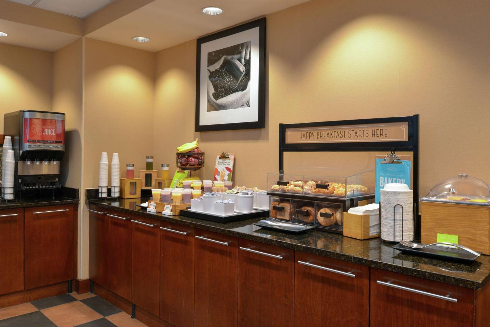 Hampton Inn פרדריק מראה חיצוני תמונה